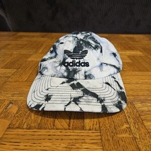 Adidas Relaxed Tie Dye Black And‎ White Strap Back Cap Womens EUC